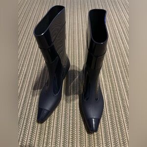Jeffrey Campbell DRENCH
Women, Glossy
Dark bleu Rain Boots. Size 9 New.
